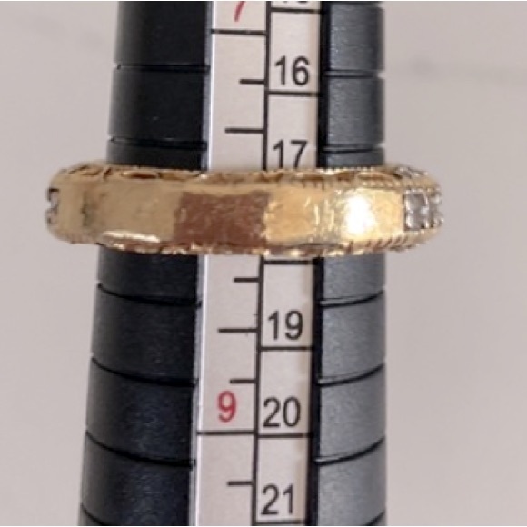 Beaut 14k Solid Gold and 44 Diamonds - Picture 13 of 16